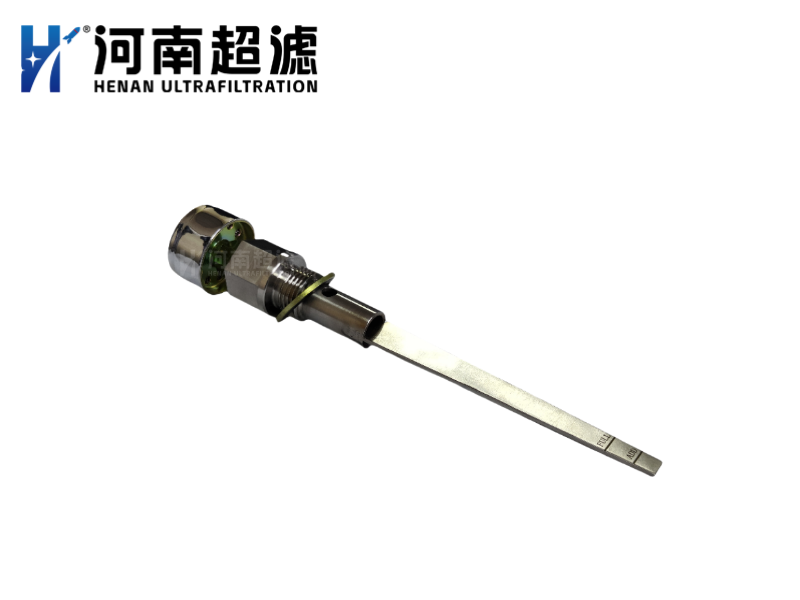 ���պ���